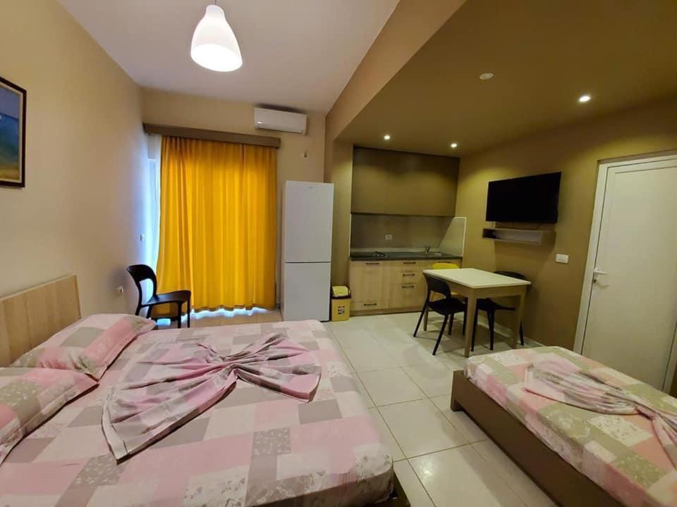 Eliona Apartments Sarandë Exteriör bild