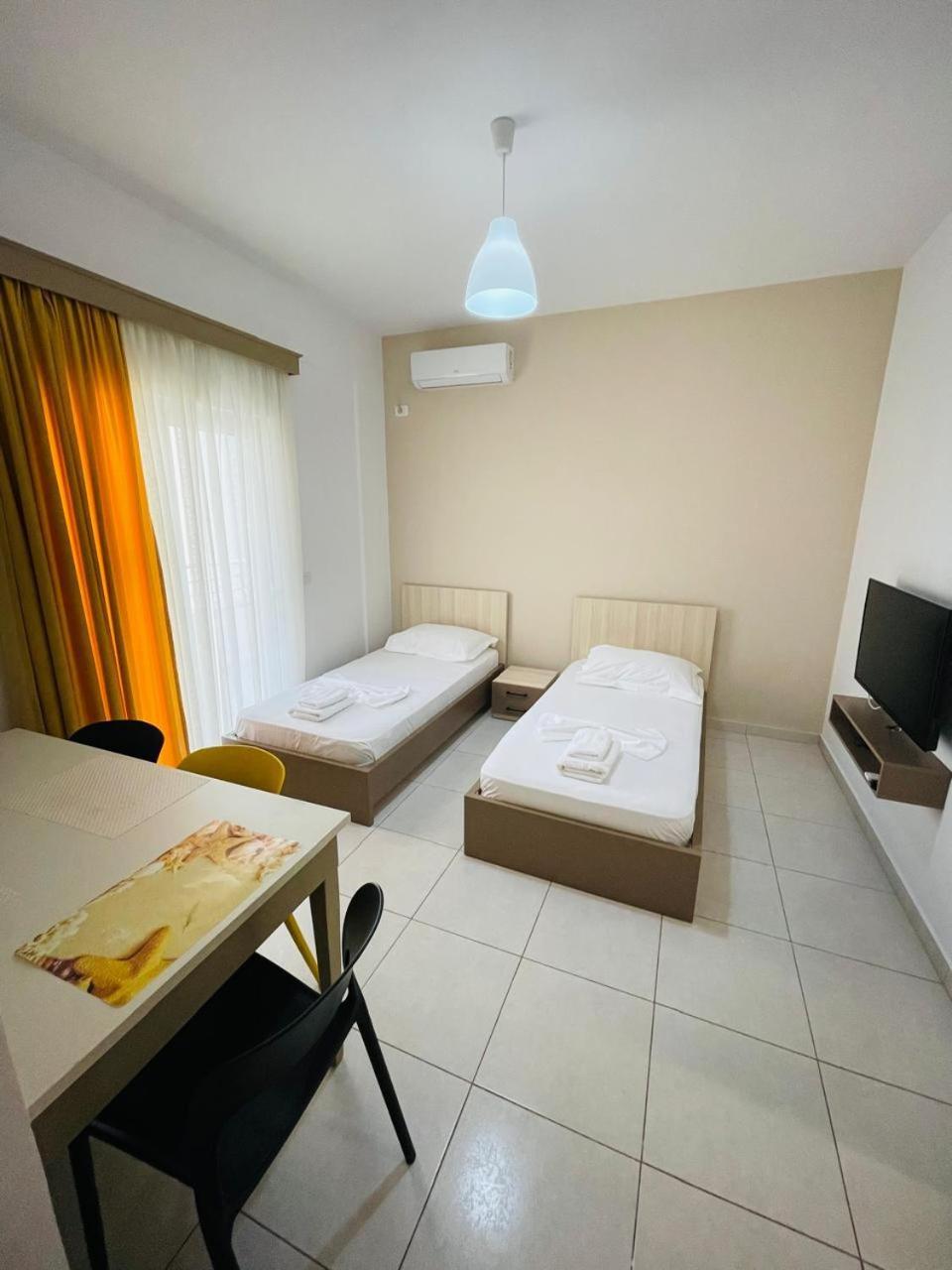 Eliona Apartments Sarandë Exteriör bild